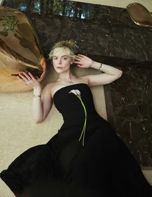 Elle Fanning OnlyFans Leaked Free Thumbnail Picture - #4pScbNm8A4