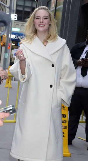 Elle Fanning OnlyFans Leaked Free Thumbnail Picture - #4pXGIDBk6F