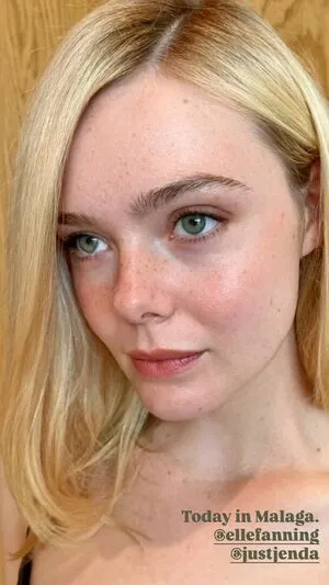 Elle Fanning OnlyFans Leaked Free Thumbnail Picture - #4s21WAADKt