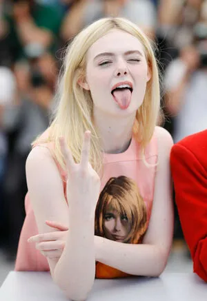 Elle Fanning OnlyFans Leaked Free Thumbnail Picture - #50TYFN4DEN