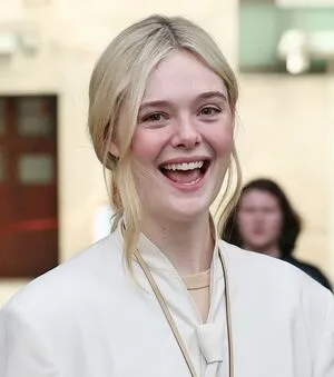 Elle Fanning OnlyFans Leaked Free Thumbnail Picture - #5wOqoLLkWl