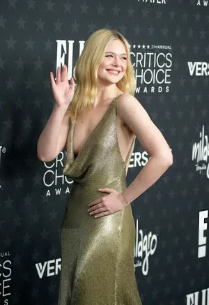 Elle Fanning OnlyFans Leaked Free Thumbnail Picture - #6HYZoOWGNN