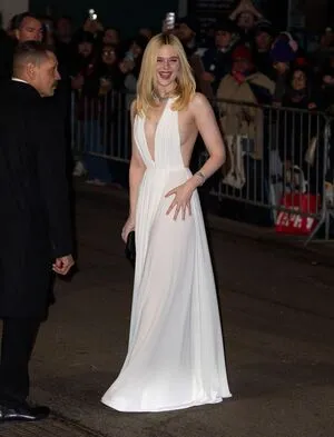 Elle Fanning OnlyFans Leaked Free Thumbnail Picture - #6IVjIF5SKi