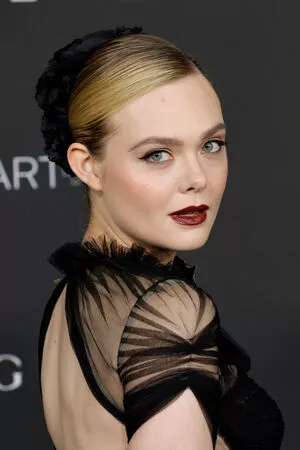 Elle Fanning OnlyFans Leaked Free Thumbnail Picture - #6gbqFA2OhS