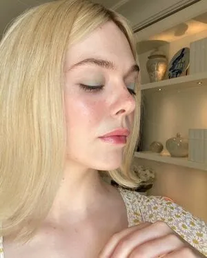 Elle Fanning OnlyFans Leaked Free Thumbnail Picture - #6kd29Ifcin