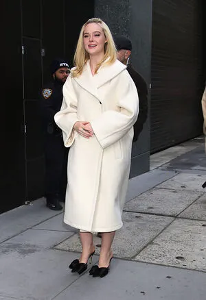 Elle Fanning OnlyFans Leaked Free Thumbnail Picture - #7SrDLUspWI