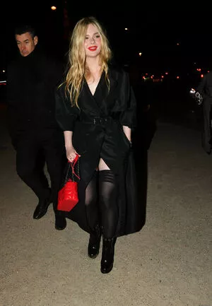 Elle Fanning OnlyFans Leaked Free Thumbnail Picture - #7gYCic2SoS