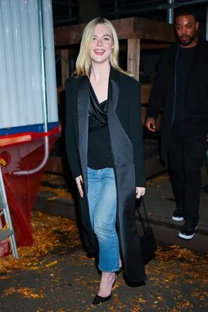 Elle Fanning OnlyFans Leaked Free Thumbnail Picture - #89frMB4eQ1