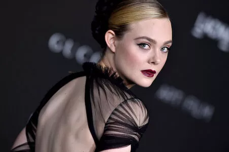 Elle Fanning OnlyFans Leaked Free Thumbnail Picture - #8AW03QdfkN