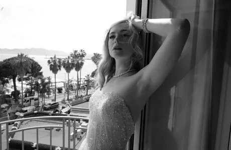 Elle Fanning OnlyFans Leaked Free Thumbnail Picture - #8GjsV4x2kY