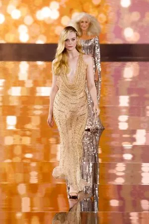 Elle Fanning OnlyFans Leaked Free Thumbnail Picture - #8Gyo1sdjHw