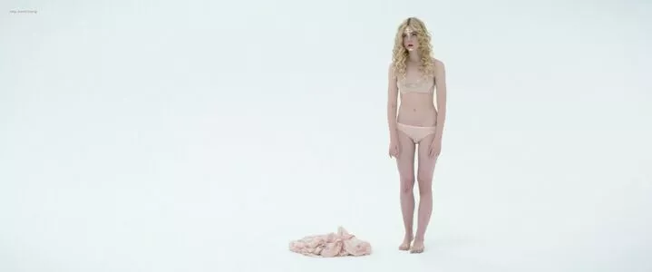 Elle Fanning OnlyFans Leaked Free Thumbnail Picture - #8KOmPj3Uo6