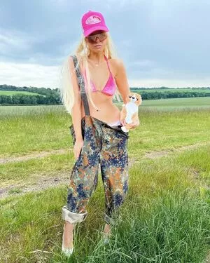 Elle Fanning OnlyFans Leaked Free Thumbnail Picture - #8yvWn9TCiL