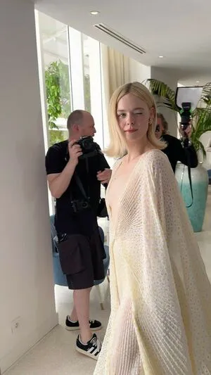 Elle Fanning OnlyFans Leaked Free Thumbnail Picture - #92ix30Tdp3