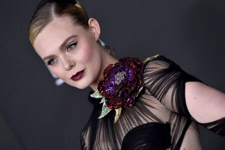 Elle Fanning OnlyFans Leaked Free Thumbnail Picture - #9BXCzxfBiC