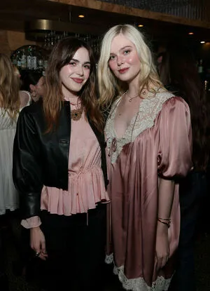 Elle Fanning OnlyFans Leaked Free Thumbnail Picture - #9SeqNtfdps
