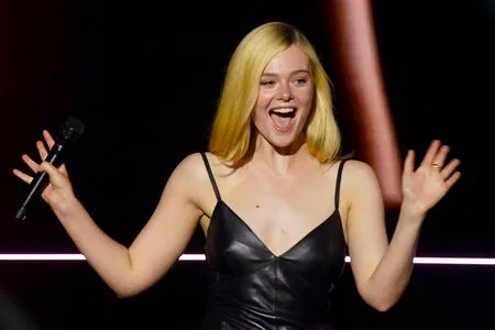 Elle Fanning OnlyFans Leaked Free Thumbnail Picture - #9ri2P76bbc