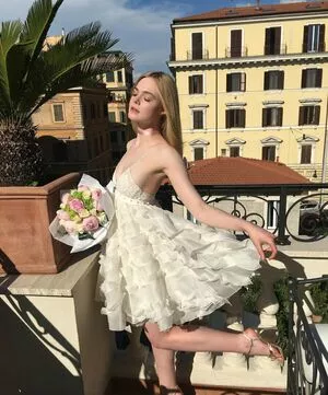 Elle Fanning OnlyFans Leaked Free Thumbnail Picture - #ABMeLHMJXG