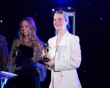 Elle Fanning OnlyFans Leaked Free Thumbnail Picture - #AWlYK8STPQ