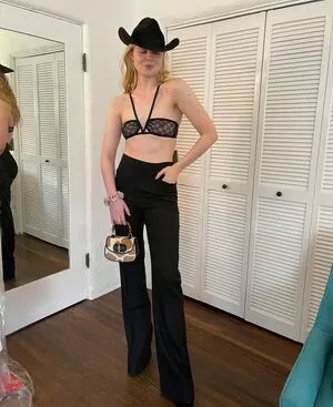 Elle Fanning OnlyFans Leaked Free Thumbnail Picture - #AolXES9M6K