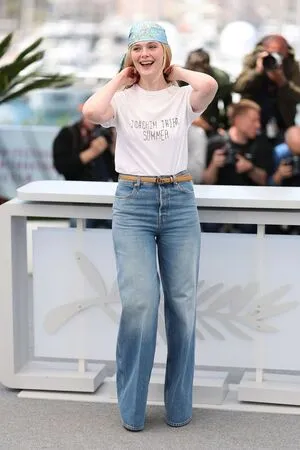 Elle Fanning OnlyFans Leaked Free Thumbnail Picture - #B54Q8aAKvV