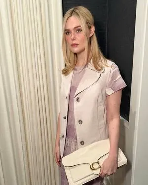 Elle Fanning OnlyFans Leaked Free Thumbnail Picture - #BhV2Oc9KUB