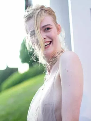 Elle Fanning OnlyFans Leaked Free Thumbnail Picture - #BqGFQqpagB