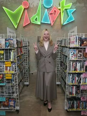 Elle Fanning OnlyFans Leaked Free Thumbnail Picture - #Bt0Ou5Kb7N