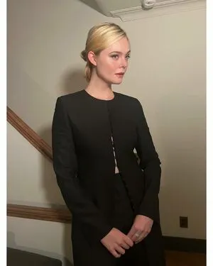 Elle Fanning OnlyFans Leaked Free Thumbnail Picture - #C1sRsepRL7