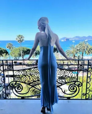 Elle Fanning OnlyFans Leaked Free Thumbnail Picture - #C8SEUMXAHO