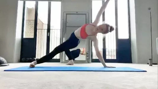 Elle Fanning OnlyFans Leaked Free Thumbnail Picture - #CEqDYKagJo