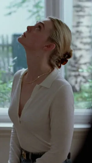 Elle Fanning OnlyFans Leaked Free Thumbnail Picture - #CNYmMBgXXo