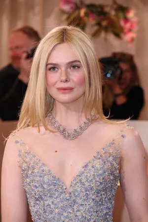 Elle Fanning OnlyFans Leaked Free Thumbnail Picture - #CkJtzis1yy