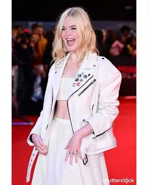 Elle Fanning OnlyFans Leaked Free Thumbnail Picture - #CvntxK1o3d