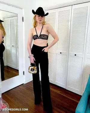 Elle Fanning OnlyFans Leaked Free Thumbnail Picture - #DVgUeM60P0