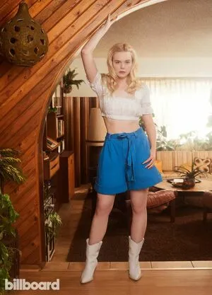 Elle Fanning OnlyFans Leaked Free Thumbnail Picture - #DVibT1LsCS