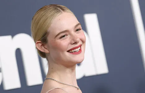 Elle Fanning OnlyFans Leaked Free Thumbnail Picture - #DsDBZlHYYI