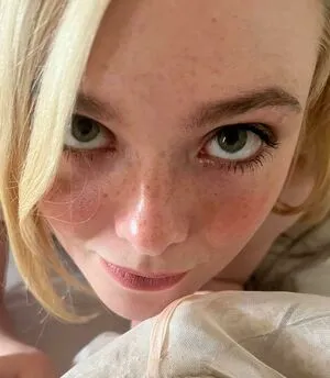 Elle Fanning OnlyFans Leaked Free Thumbnail Picture - #DueW8Cf28z