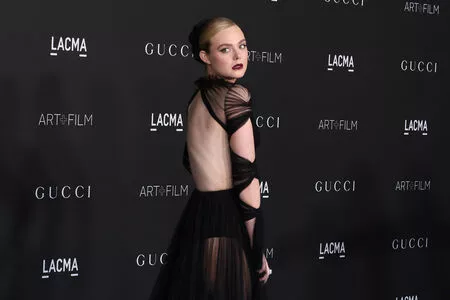 Elle Fanning OnlyFans Leaked Free Thumbnail Picture - #ElNKSchkGe