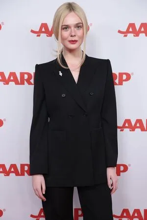 Elle Fanning OnlyFans Leaked Free Thumbnail Picture - #EoSGIefnHC