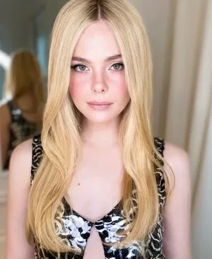 Elle Fanning OnlyFans Leaked Free Thumbnail Picture - #F0oHCQnBbq