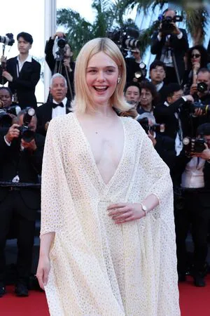 Elle Fanning OnlyFans Leaked Free Thumbnail Picture - #FCoDDcE54f