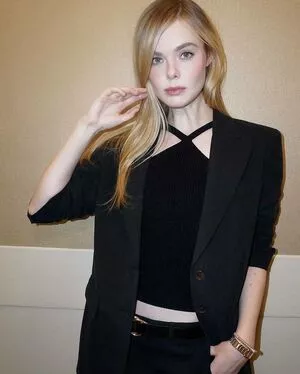 Elle Fanning OnlyFans Leaked Free Thumbnail Picture - #FNDoXfsMfm