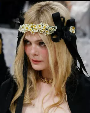 Elle Fanning OnlyFans Leaked Free Thumbnail Picture - #Fib2hMQVgj