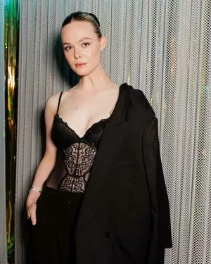Elle Fanning OnlyFans Leaked Free Thumbnail Picture - #G3ADAXmbPN