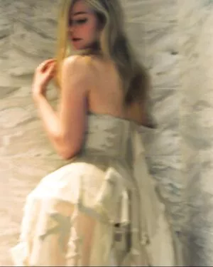Elle Fanning OnlyFans Leaked Free Thumbnail Picture - #GwHtd81tXM
