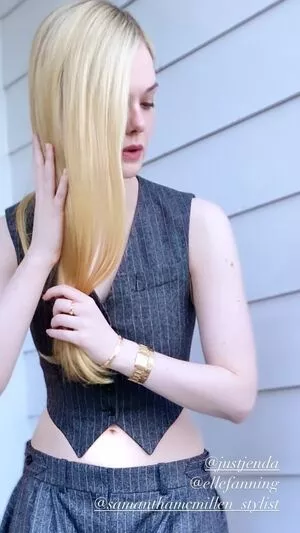 Elle Fanning OnlyFans Leaked Free Thumbnail Picture - #HFNhGTbw4C