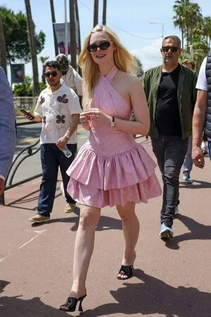 Elle Fanning OnlyFans Leaked Free Thumbnail Picture - #I286VrO68p