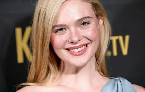 Elle Fanning OnlyFans Leaked Free Thumbnail Picture - #IG88RWQvxc