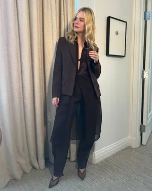 Elle Fanning OnlyFans Leaked Free Thumbnail Picture - #IY57x8jNRC